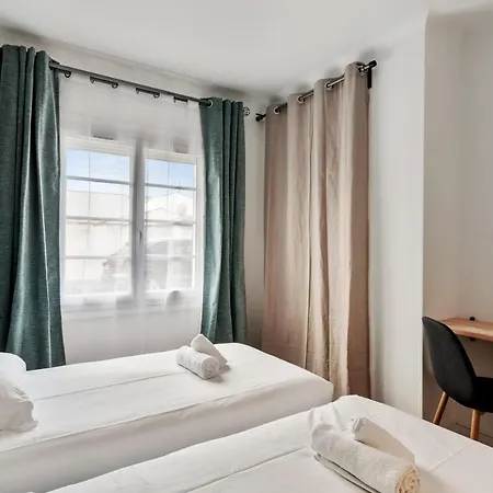 Semesterbostad Maison Des Illustres - Welkeys *