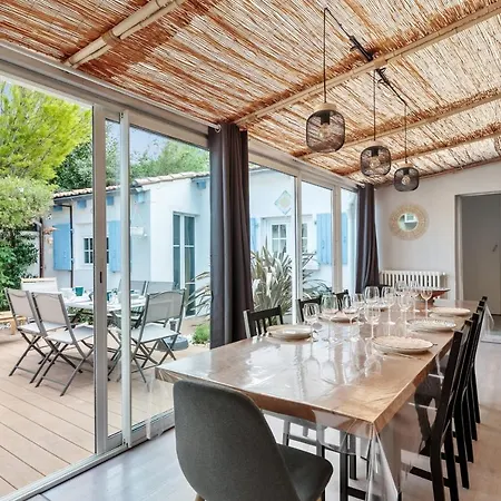 Maison Des Illustres - Welkeys Semesterbostad La Rochelle (Charente-Maritime)