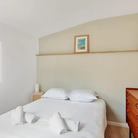 Semesterbostad Maison Des Illustres - Welkeys *